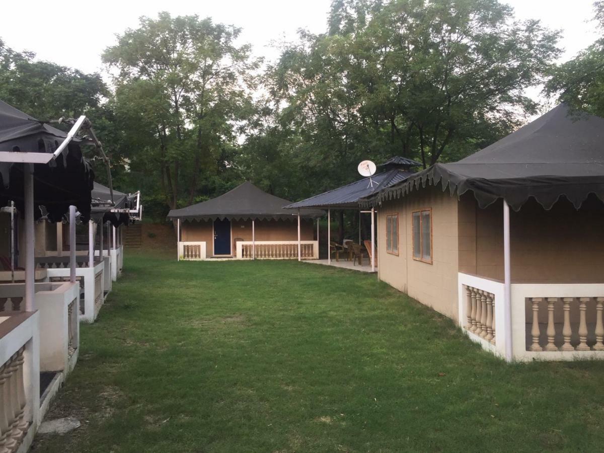 Prakriti Farms Villa Rupnagar  Buitenkant foto